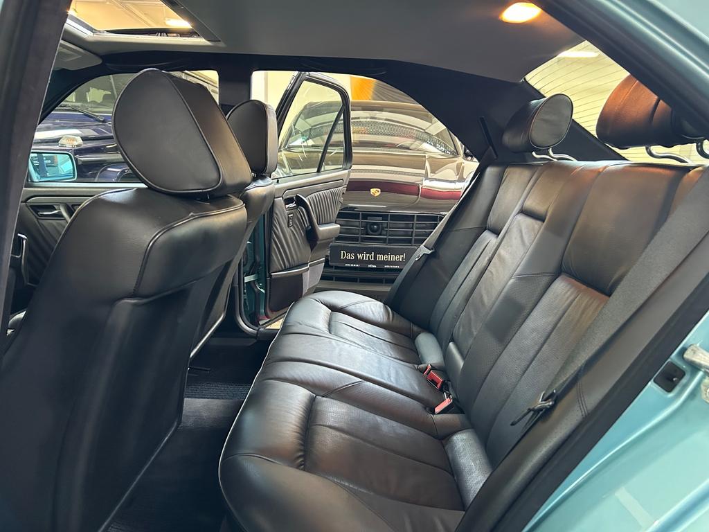 Mercedes-Benz C 36 AMG