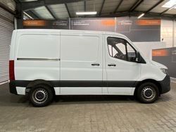 Fahrzeugabbildung Mercedes-Benz Sprinter Kasten 211CDI L1 #AHK#MBUX#Klima#Kamera