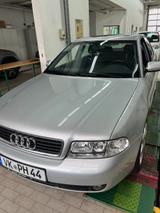 Audi A4 1.8 - B5  Klimaautomat PDC Alu Einzelstück  - Audi A4 aus 2000: 1.8