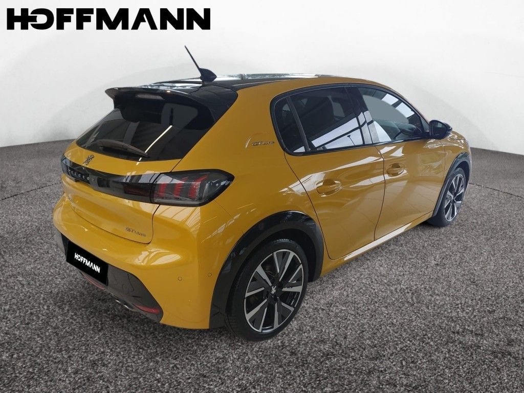 Fahrzeugabbildung Peugeot 208 PureTech Allure 130 EAT8 GTline