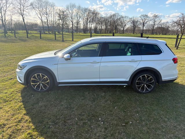 VW Passat Alltrack
