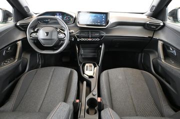 Peugeot 2008 - 11