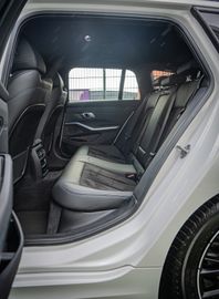 Fahrzeugabbildung BMW 318i Touring M-Sport SERVICE-GARANTIE|SPUR|ACC