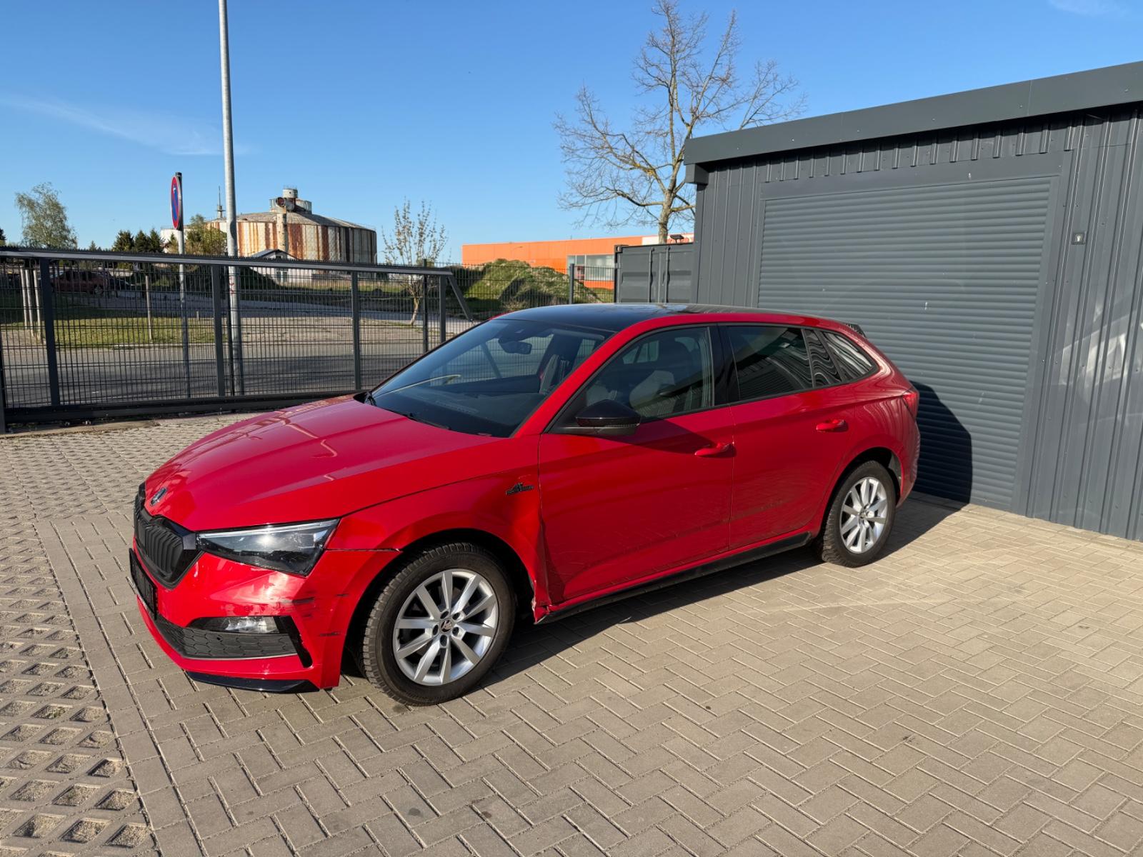 Skoda Scala Monte Carlo LED Navi Panorama TÜV neu
