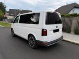 Volkswagen T6 Multivan 4Motion - Volkswagen: Multivan 4motion