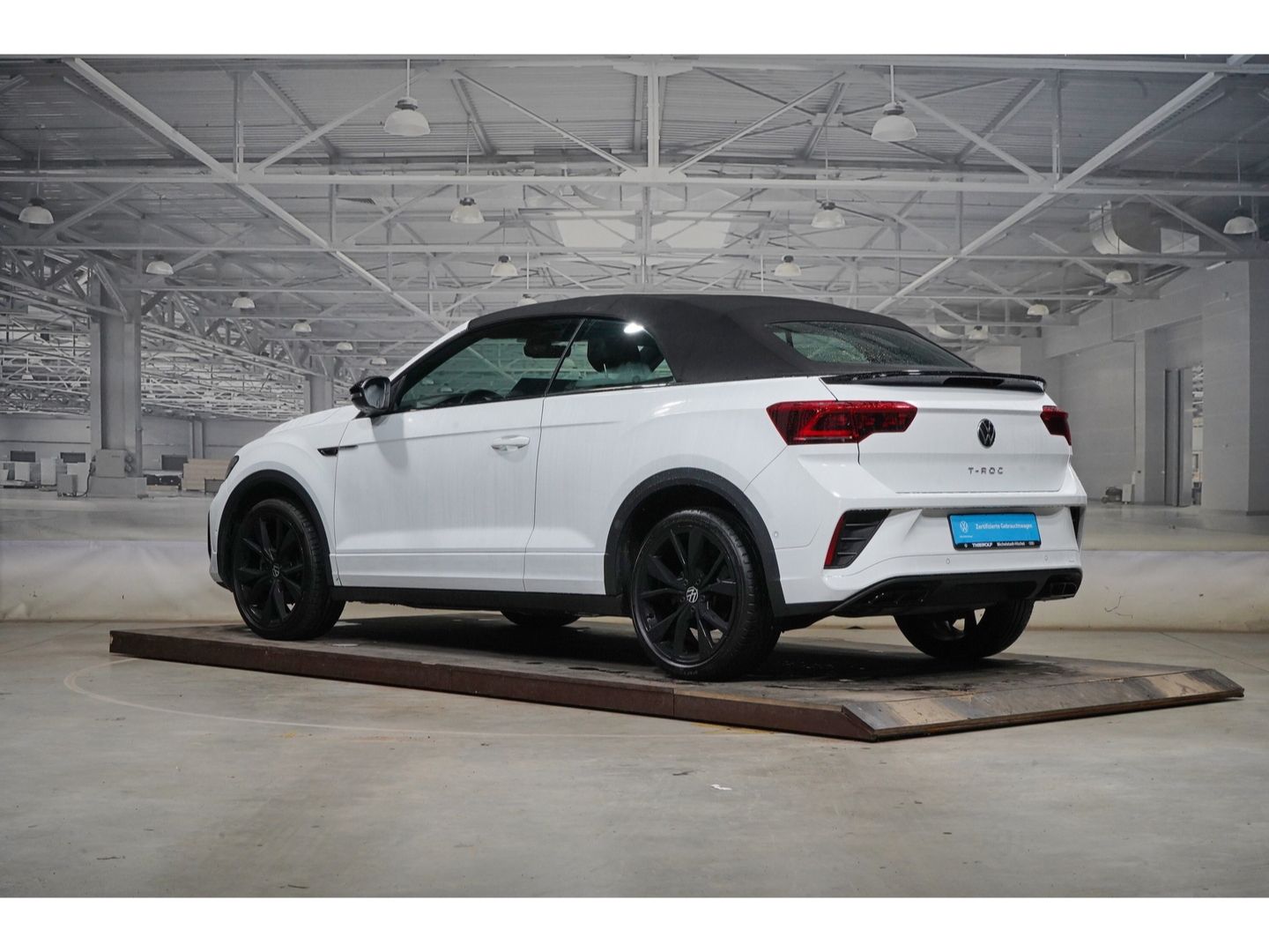 Volkswagen T-Roc - Bild 2
