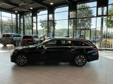 Mercedes E 220 - 2