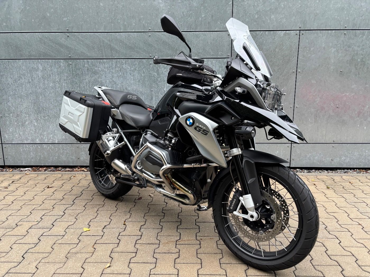 Fahrzeugabbildung BMW R 1200 GS 3 Pakete, Seitenkoffer