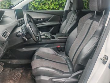 Peugeot 3008 - 5