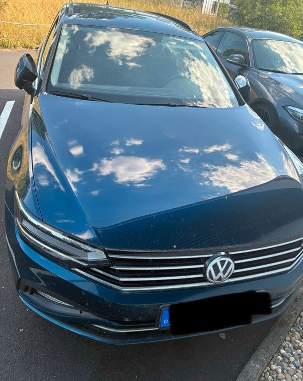 Image of Volkswagen Passat Variant