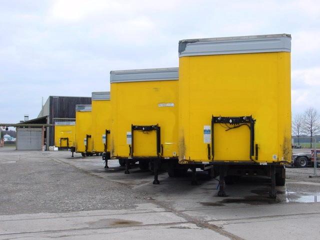 Kögel SN 24 / S24-1, Edscha, Standard