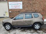Dacia Duster 1.6 Laureate 4x2 - Dacia Gebrauchtwagen in Bielefeld