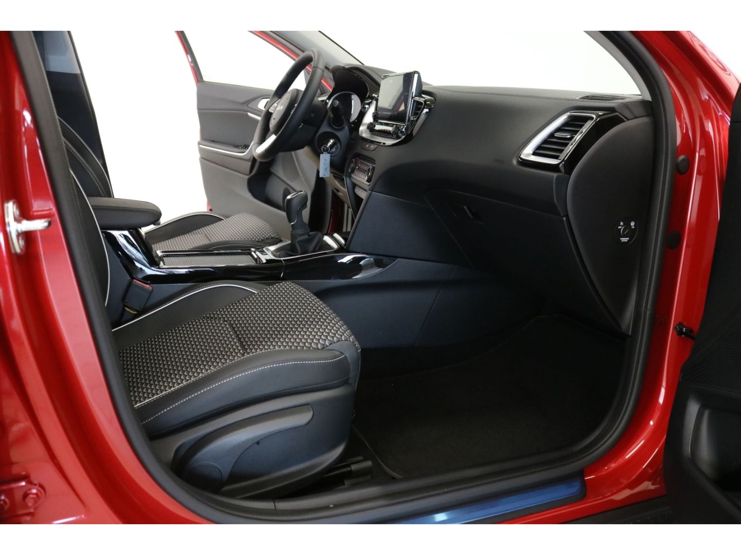 Fahrzeugabbildung Kia XCeed Vision 1.0 T-GDI Kamera SHZ PDC Navi