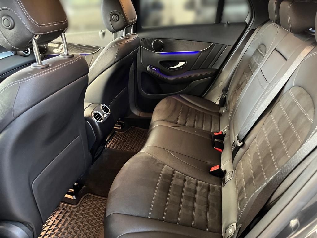 Fahrzeugabbildung Mercedes-Benz GLC 300 4M Coupé AMG ACC Memory LED-ILS Kamera