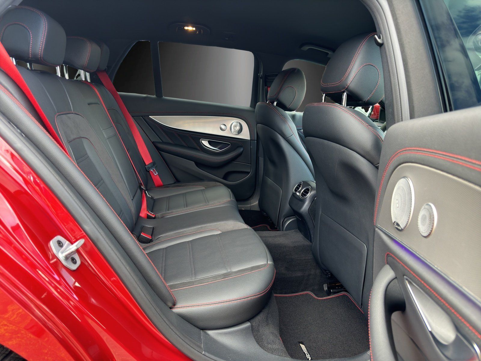Fahrzeugabbildung Mercedes-Benz E43AMG T Widescrn MLED Comand Burme Kamera Busi+