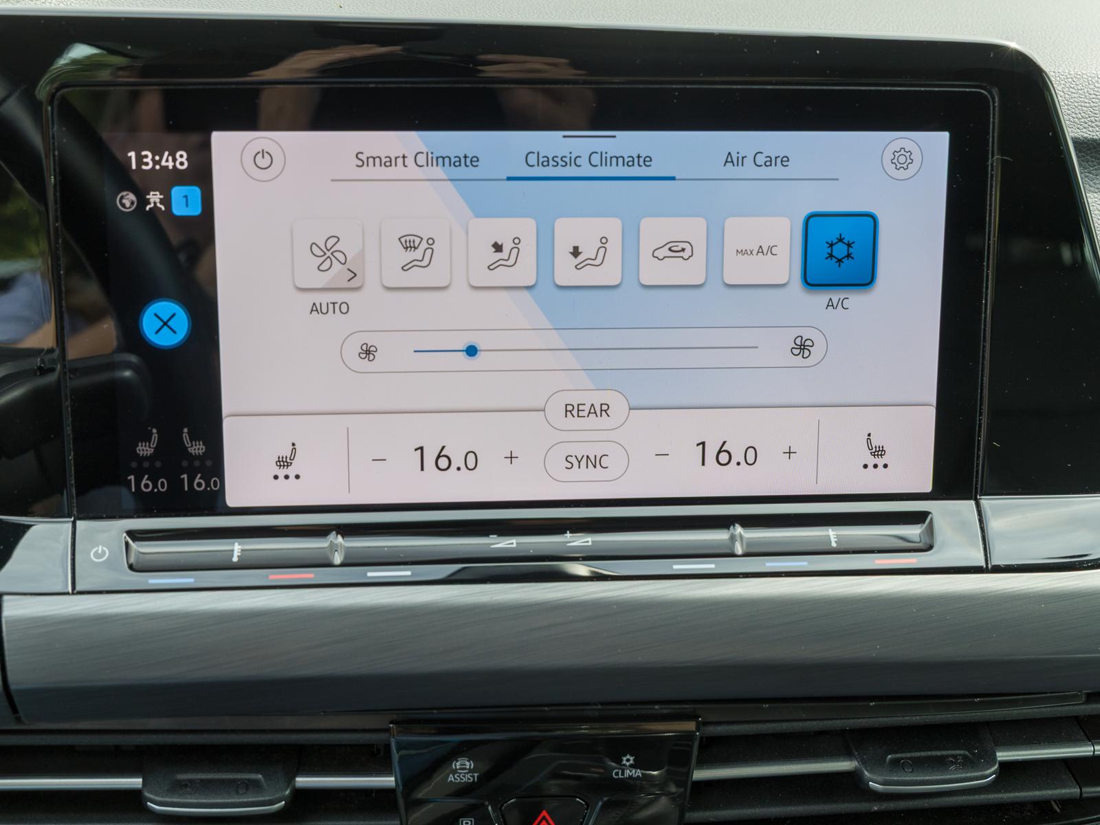 Volkswagen Golf VIII 1.5 TSI Style IQ.Light NaviPro Keyless, миниатюра 13