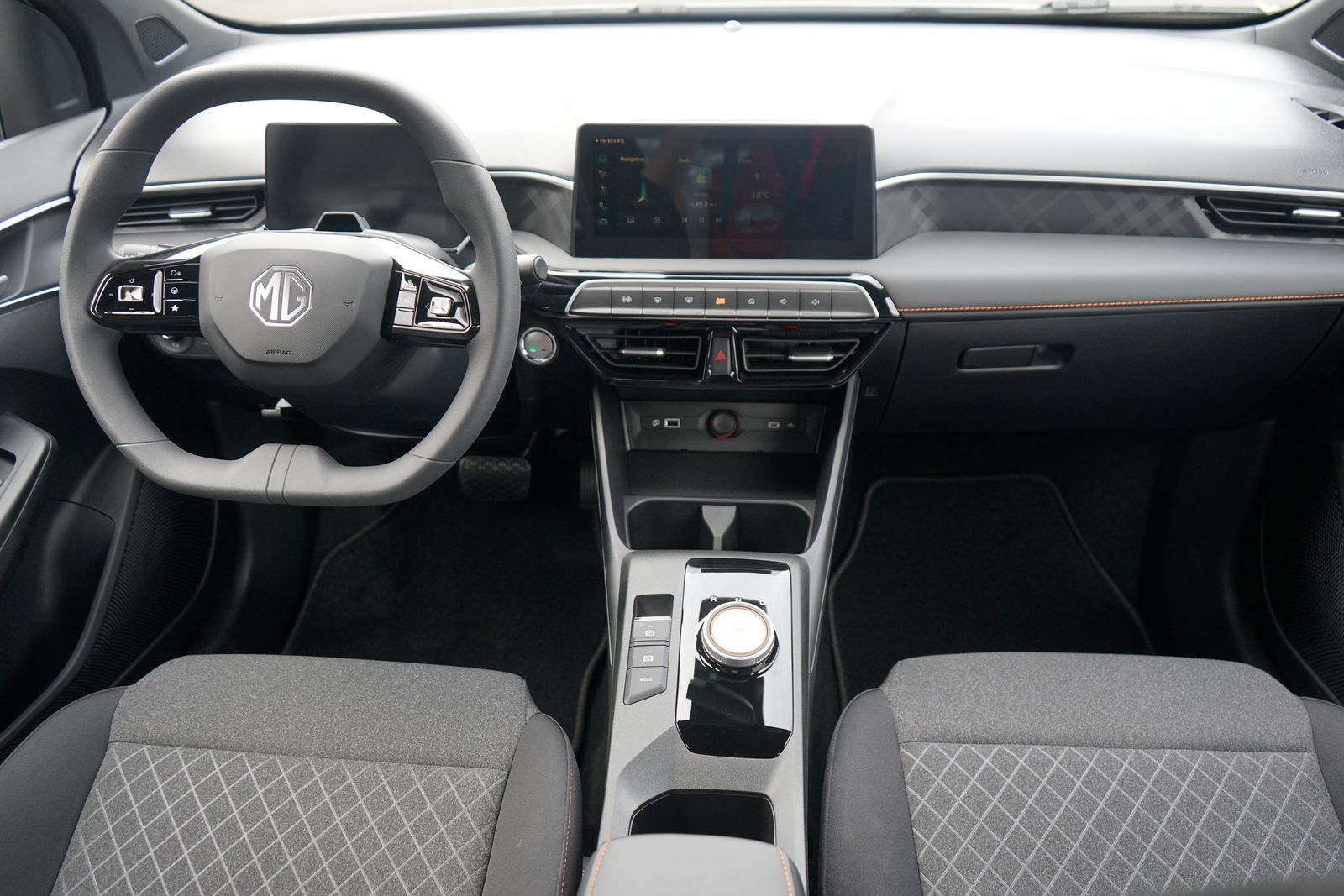MG3