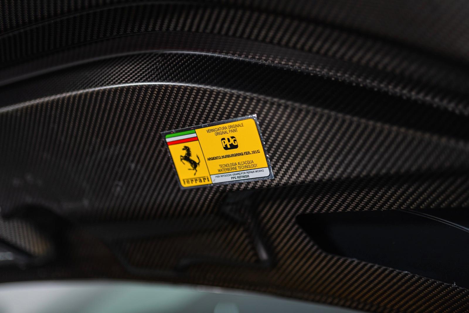 Ferrari SF90 - Garantie, Carbon, Lift, JBL, VAT