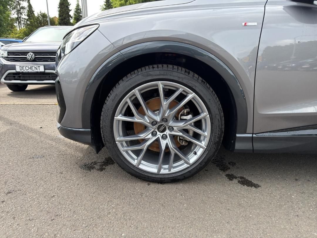 Fahrzeugabbildung Audi Q4 e-tron 40 S Line AHK,HUD,Kamera,LED,Matrix,LM