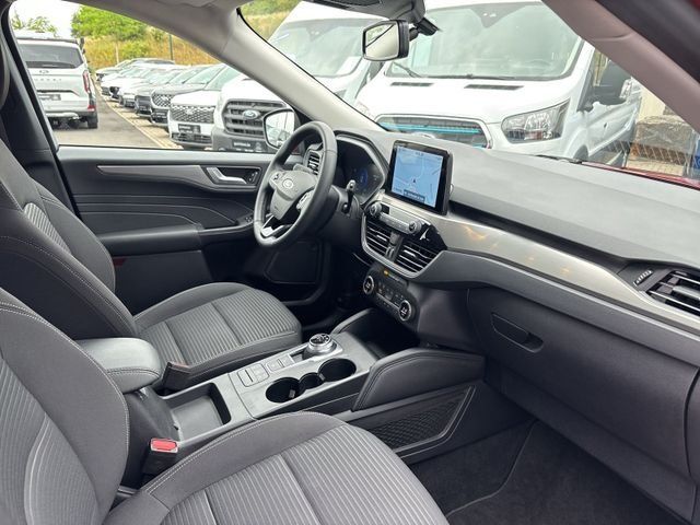 Fahrzeugabbildung Ford Kuga 2.5l PHEV Titanium #PHEV #GJR #Klima Titan