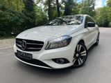 Mercedes-Benz A 180 Style Panorama Teilleder Navi Nightpaket - Mercedes-Benz A 180 aus 2014