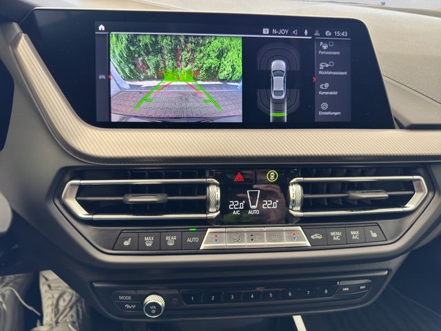 Fahrzeugabbildung BMW 218i Gran Coupé Sport Line LED+Kamera+Navi+AHK