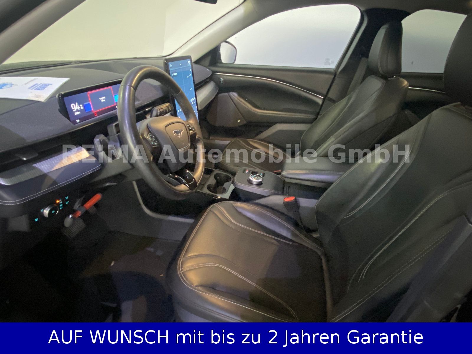 Fahrzeugabbildung Ford Mustang Mach-E, Pano, B&O Sound, ACC