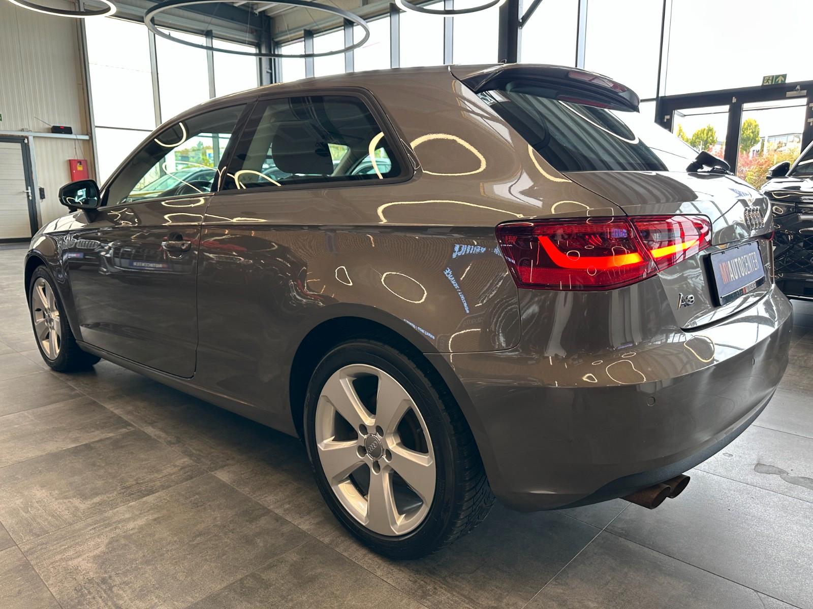 AUDI A3 1.4 TFSI 122ch ATTRACTION - BI-XÉNON - SIÈGES CHAUFFANTS - CLIM BIZONE - RÉGULATEUR DE VITESSE