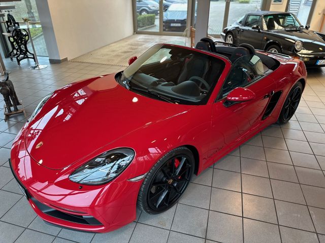 Porsche 718 Boxster GTS 4.0  *BOSE*PDLS+*PCM*PASM