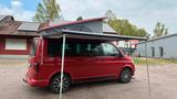 Volkswagen T6 California Coast - rote Volkswagen T6 California