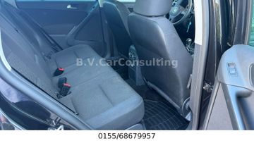 Volkswagen Tiguan - 8