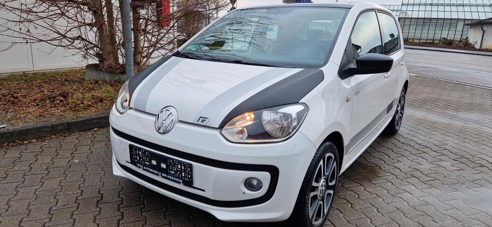 Volkswagen up! move up! Panoramadach,Navi, Sitzh,Parks,