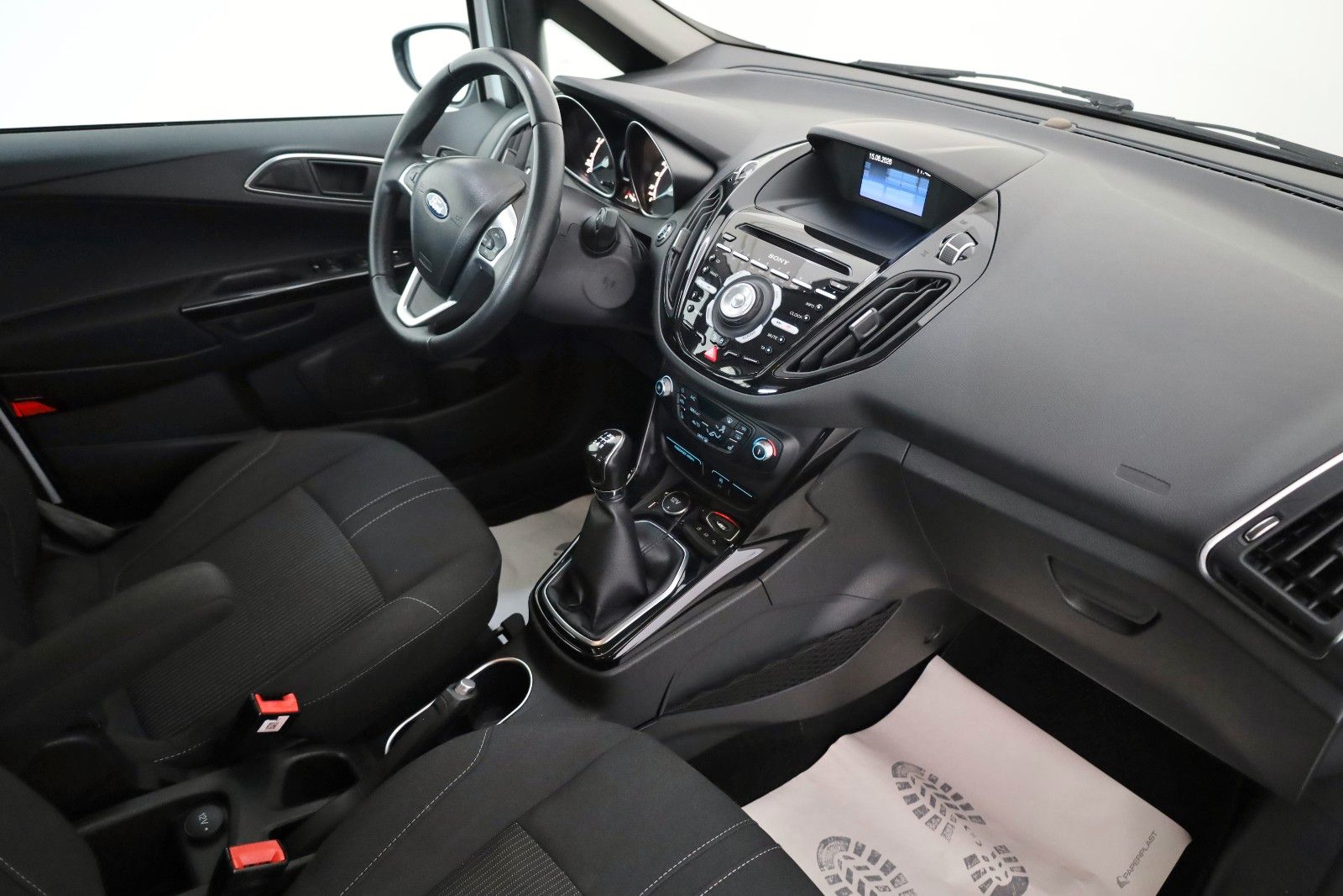 Fahrzeugabbildung Ford B-MAX Titanium SH, Cool & Sound-Paket 3,SR+WR