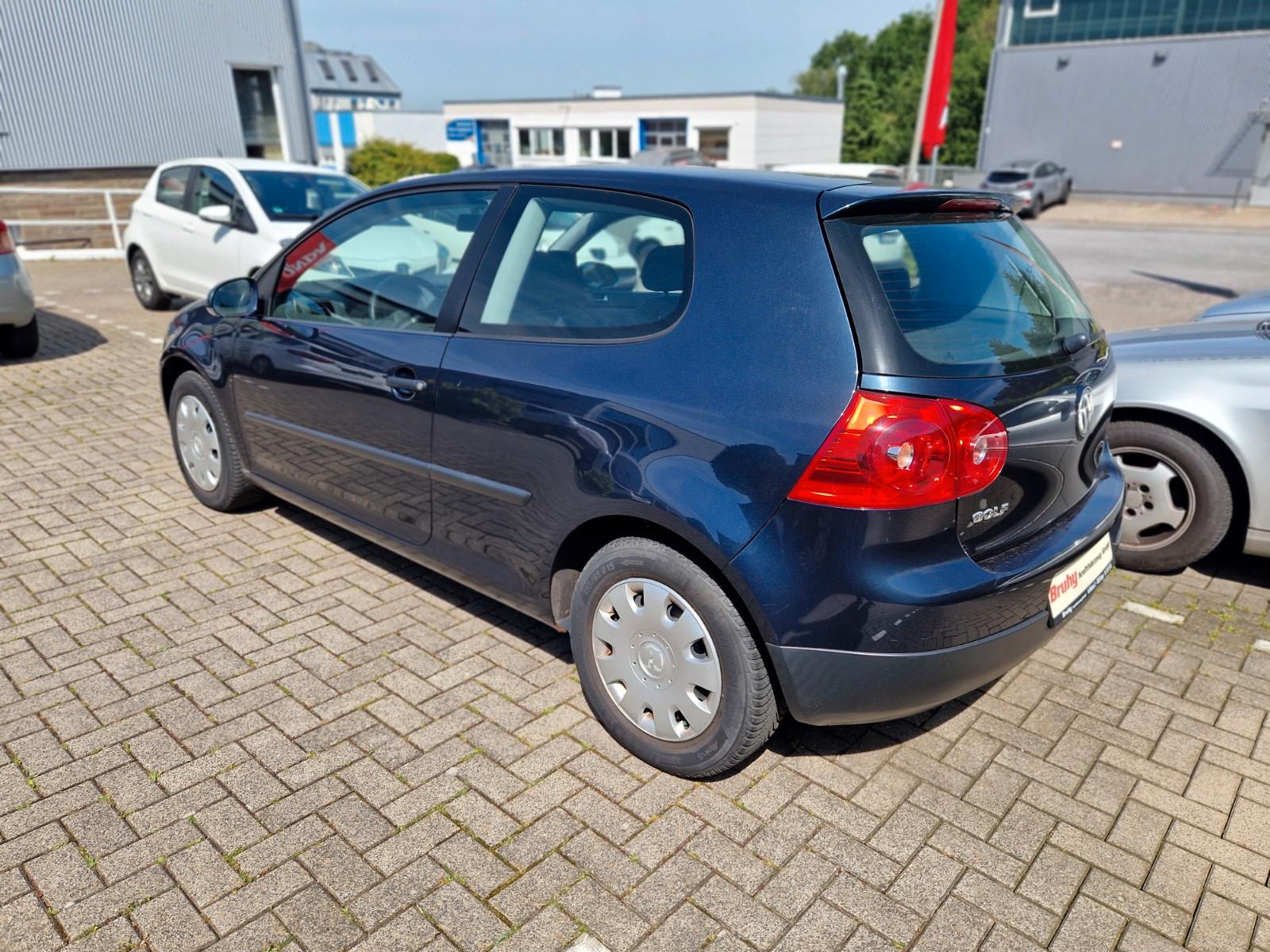 Volkswagen Golf V Lim. Trendline  1 Hand HU NEU