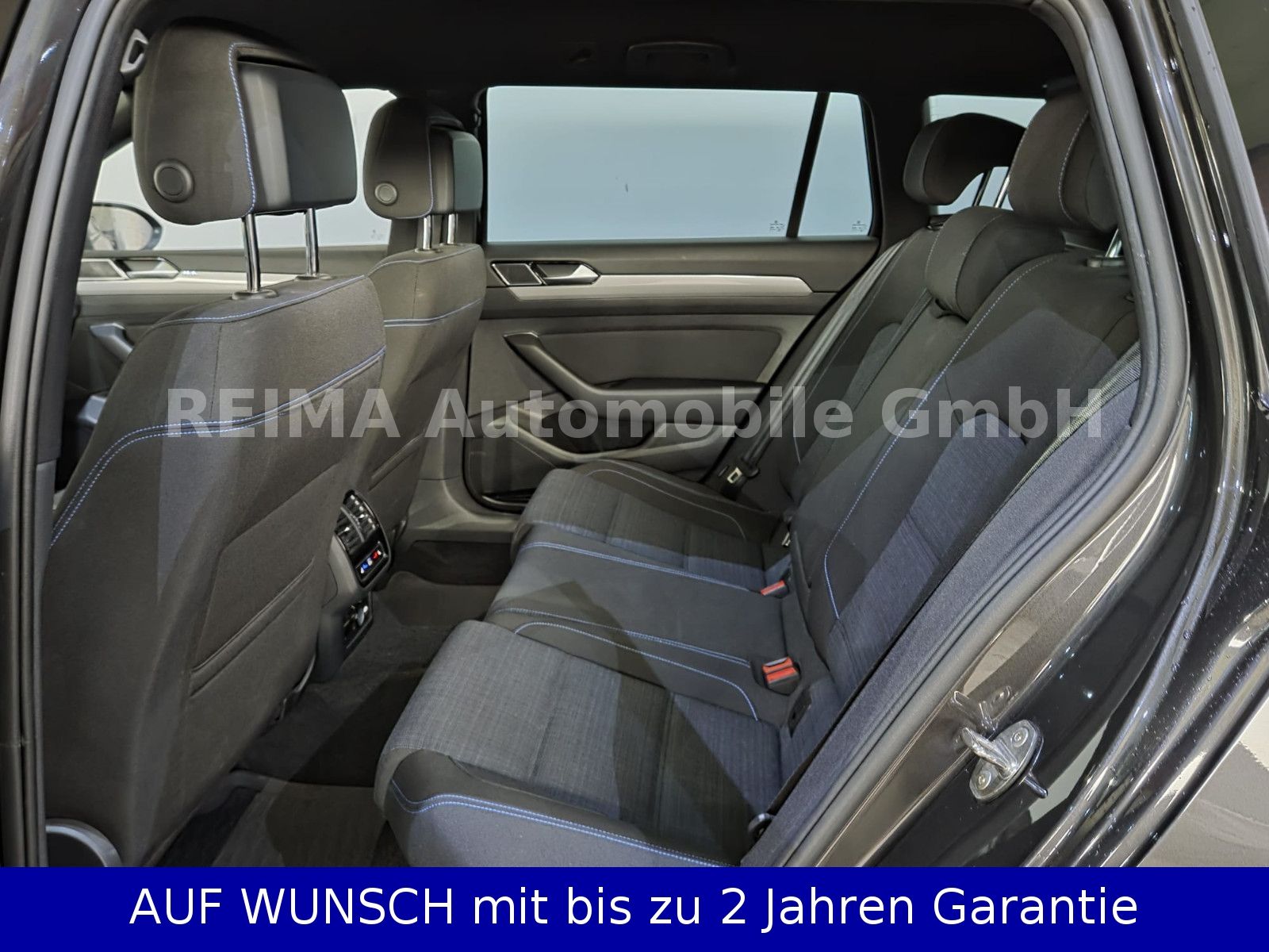 Fahrzeugabbildung Volkswagen Passat Variant 1,4i GTE Hybrid, Massage, LED