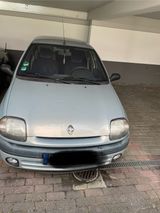 Renault Clio Maxi 1.2 Maxi - Renault Clio aus 1998