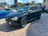 Volvo XC90 D5 R-Design Geartronic NAVI, Leder,AHK - Volvo XC90 Gebrauchtwagen in Hamburg