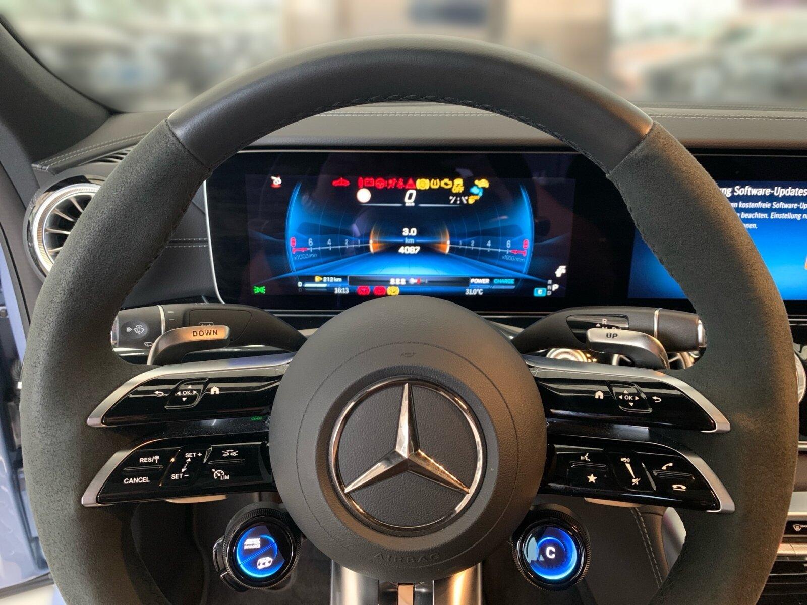 Mercedes-Benz AMG GT 43 4M+ *HEADUP*SITZKLIMA*PANO*6-ZYLINDER*