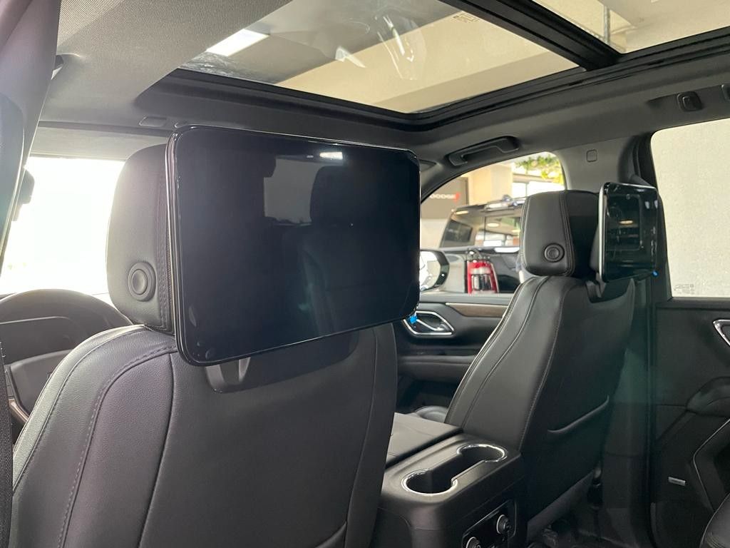 Fahrzeugabbildung Chevrolet 2023 TAHOE 6.2 ECOTEC HIGH COUNTRY 4x4-HUD-