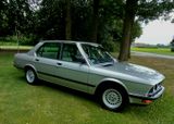 BMW 518i, mit Klimaanl. ,Leder,Sammlerzustand - BMW 518 mit Benzin-Antrieb