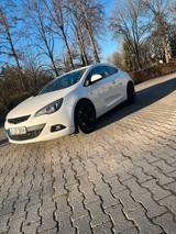 Opel Astra GTC J 2012 - Opel Astra mit Diesel-Antrieb: Gtc