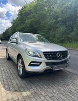 Mercedes-Benz ML 350 BlueTEC 4MATIC - Head up Display - Mercedes-Benz ML 350 in Duisburg