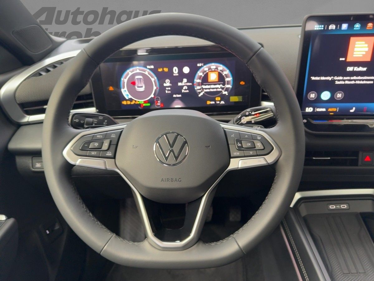 Volkswagen T-Roc - Bild 11