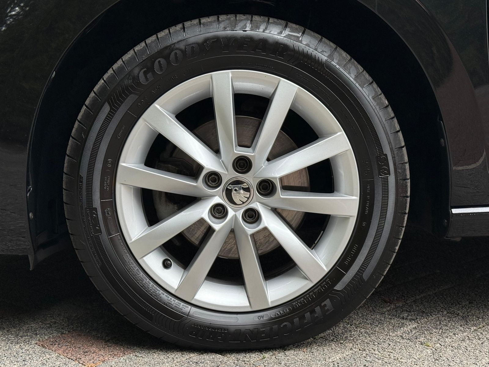 Fahrzeugabbildung SKODA Scala 1.0 TSI DSG Ambition LED+NAV+SHZ+VIRT+TEMP
