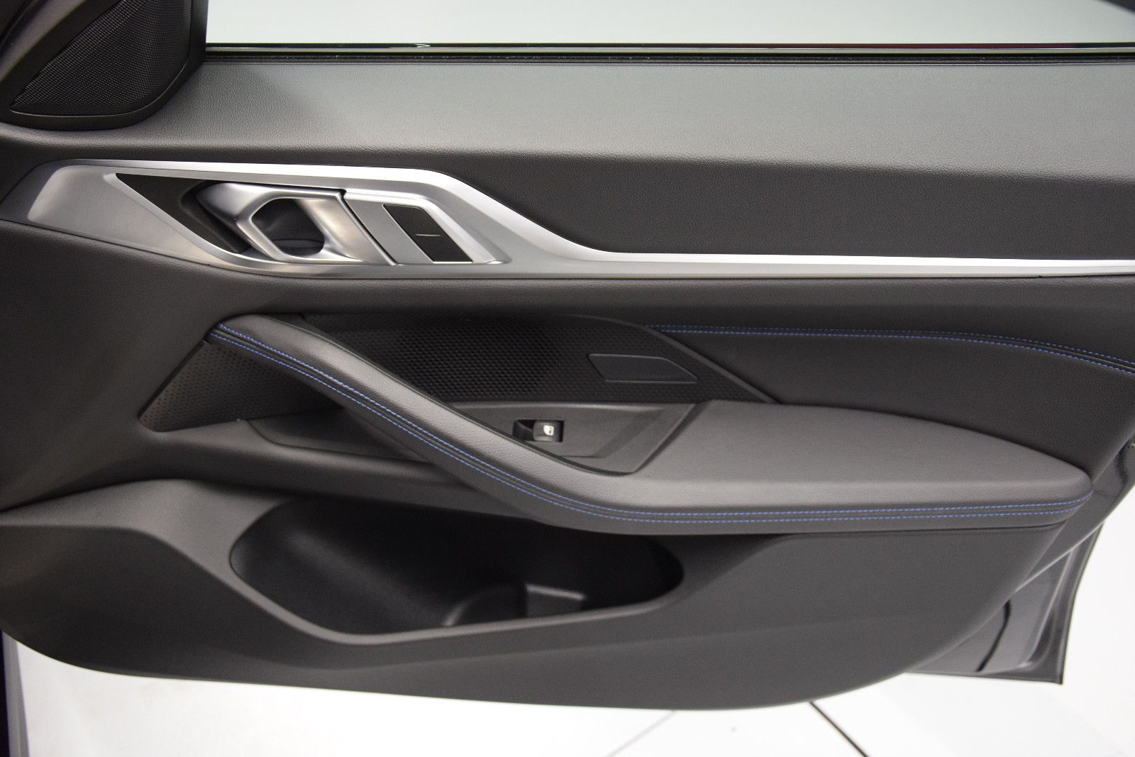 Fahrzeugabbildung BMW 420 d Gran Coupe xDrive M Sport ACC HuD 360°