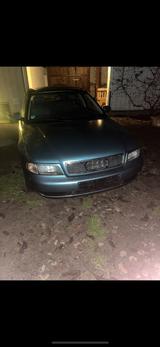 Audi A4 1.6 - - Audi A4 aus 1997: 1.6