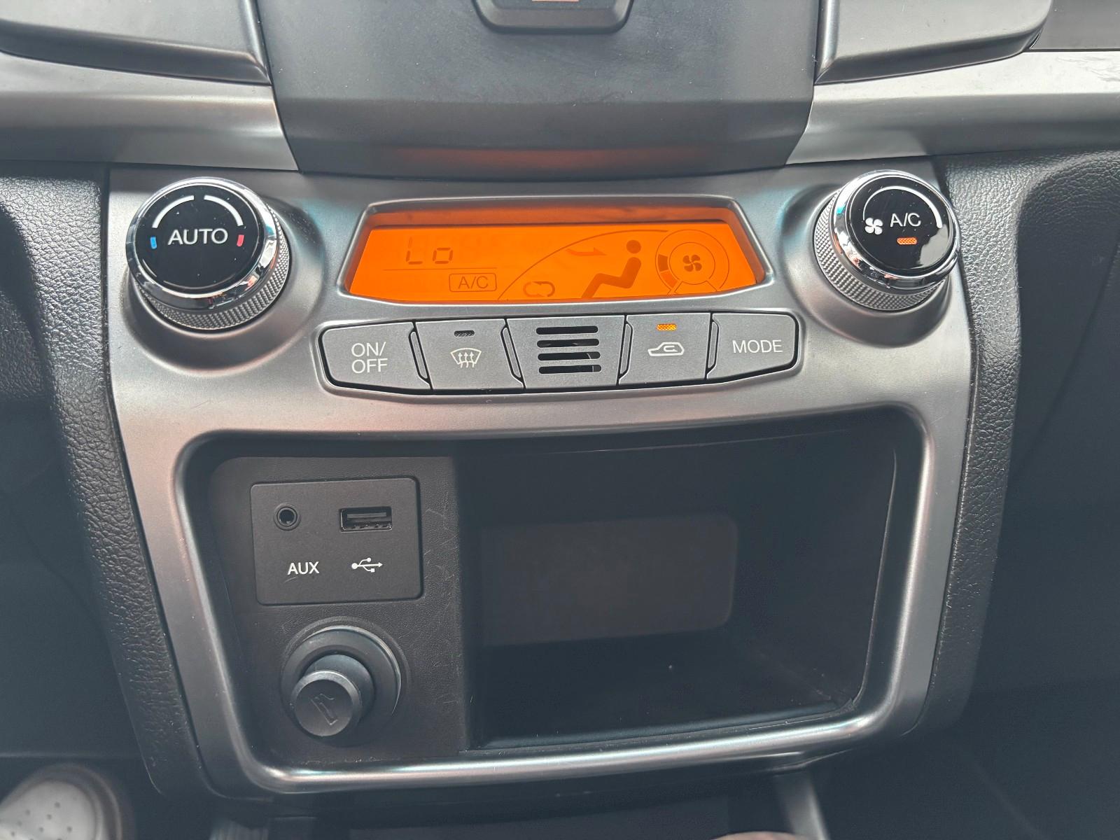 SsangYong Korando 2014 — photo 29