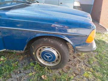 صورة 4 لـ 1983 Mercedes-BENZ C 220