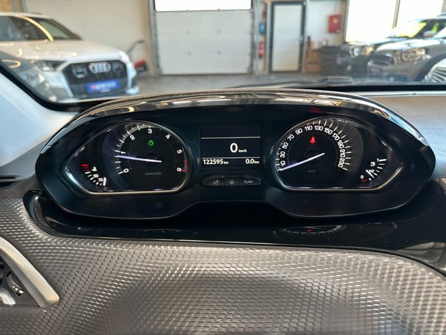 MYAUTOCENTER – Gebraucht- und Jahreswagen mit Werkstattservice in Pfaffenhofen Peugeot 2008 Allure *2 Hand*TÜV*Unfallfrei* GT LINE*