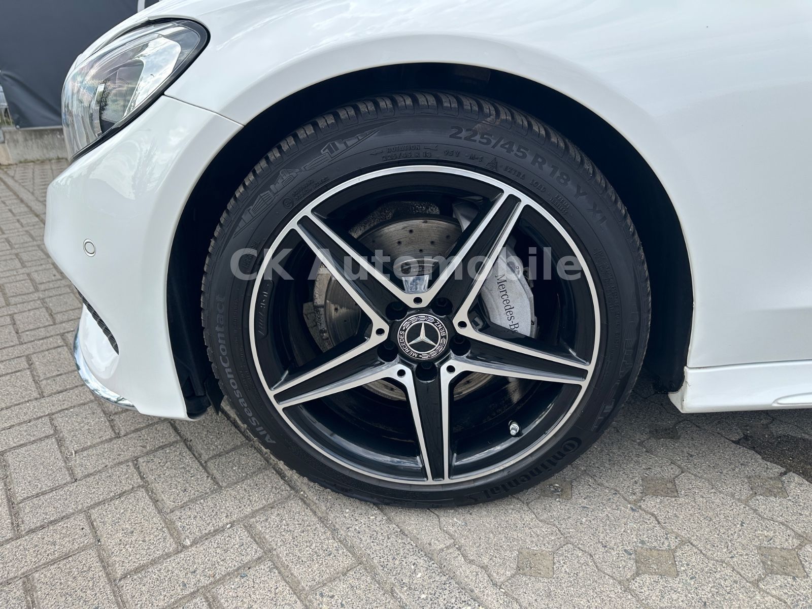 Fahrzeugabbildung Mercedes-Benz C200 Cabrio AMG-Line/Navi/ILS LED/Tempomat